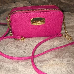 Liz Claiborne pink hand bag